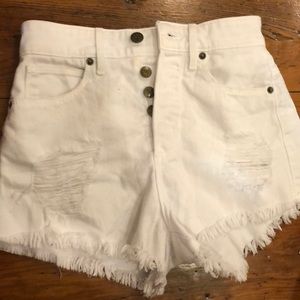 High rise white distressed Guess shorts